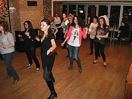 Mürüvvet Line Dance - 4. Fotoğraf Mürüvvet Line Dance - 4. Fotoğraf