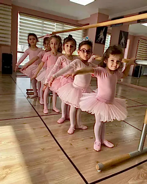 Demiurk Sanat Akademi - İskitler Bale Okulları - 3. Fotoğraf